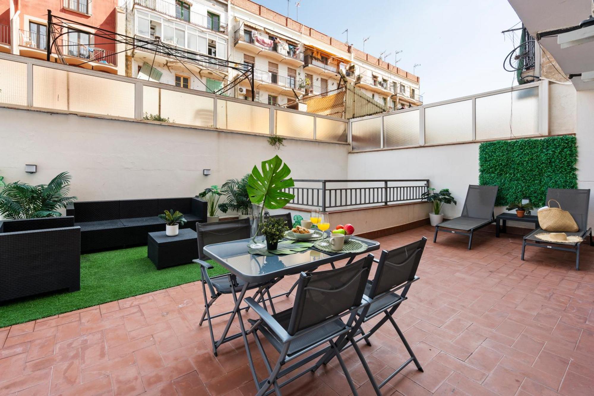 Lodging Apartments Liceu 11 Барселона Екстер'єр фото